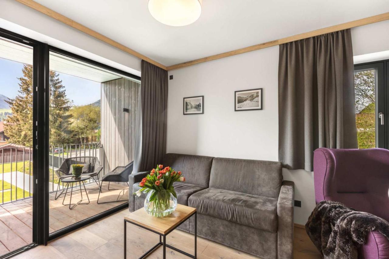 Emma Deluxe Aparthotel Ganzjaehrig Beheizter Aussenpool Piesendorf Bagian luar foto