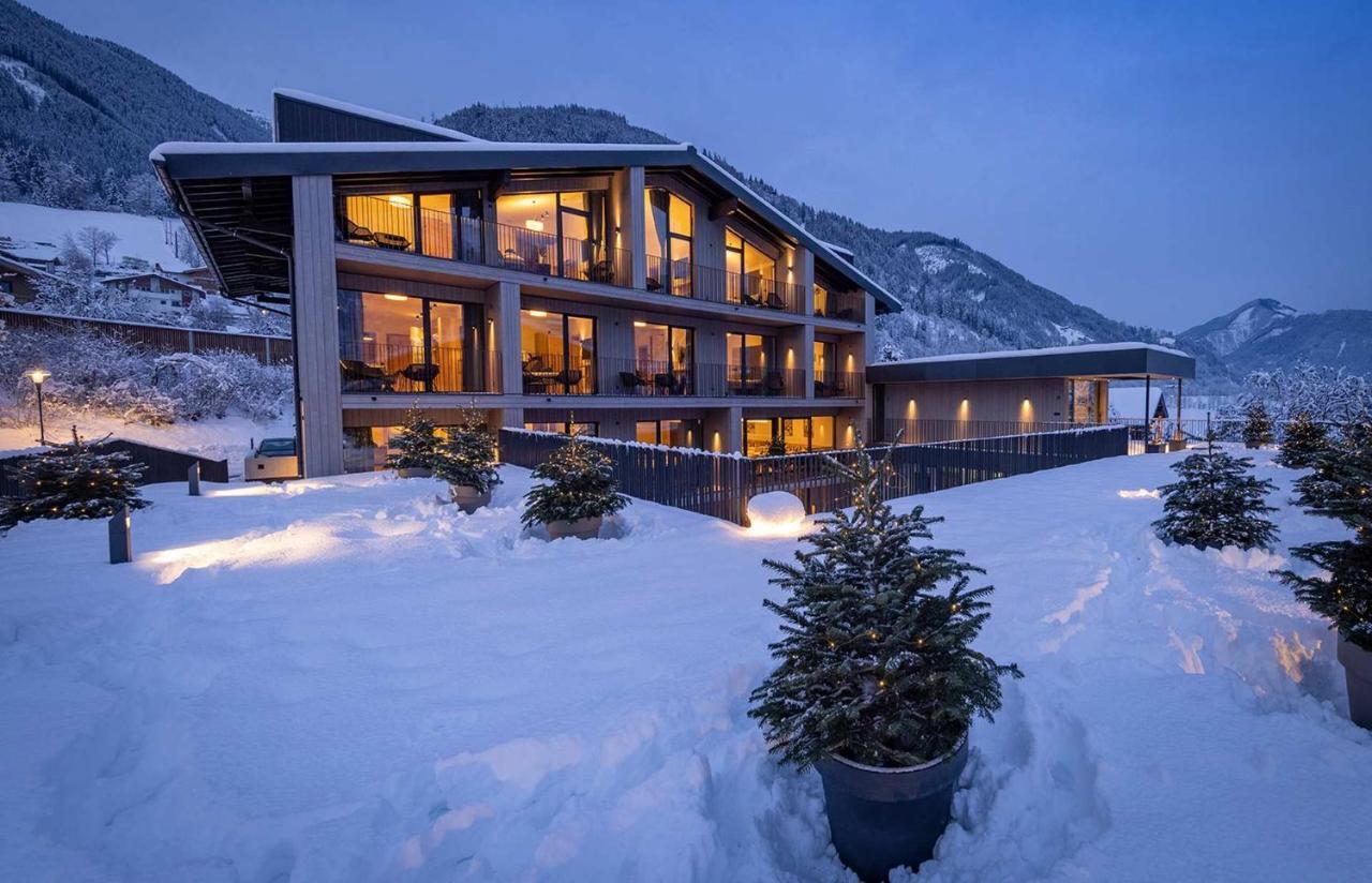 Emma Deluxe Aparthotel Ganzjaehrig Beheizter Aussenpool Piesendorf Bagian luar foto