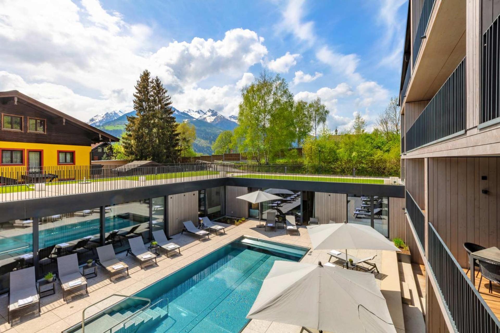 Emma Deluxe Aparthotel Ganzjaehrig Beheizter Aussenpool Piesendorf Bagian luar foto