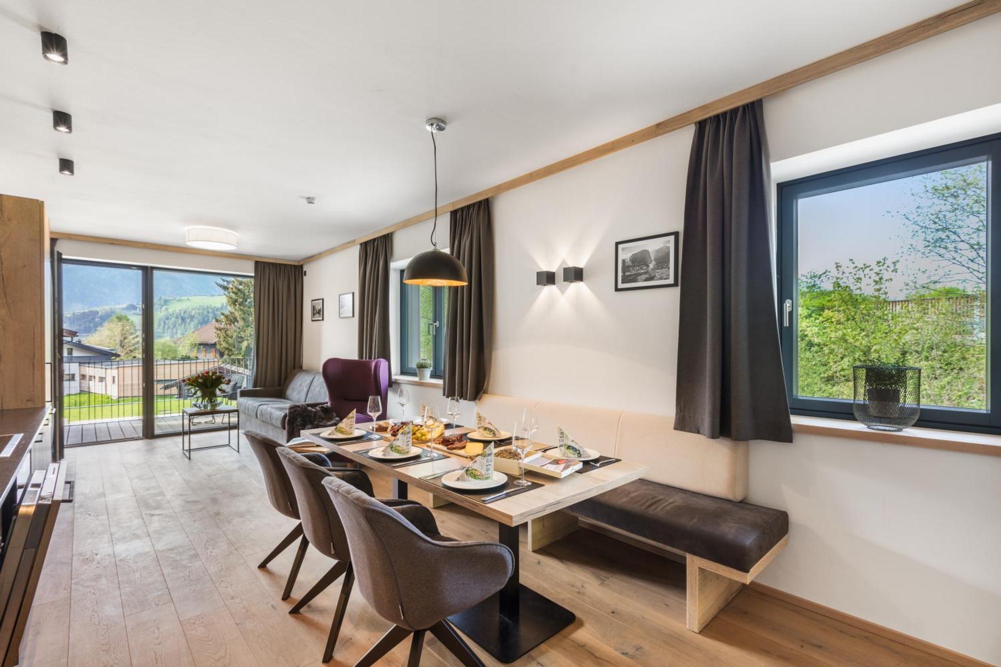 Emma Deluxe Aparthotel Ganzjaehrig Beheizter Aussenpool Piesendorf Bagian luar foto